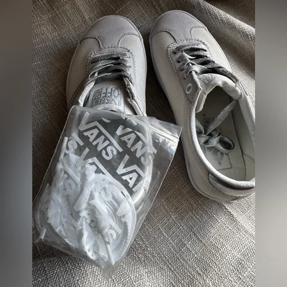New Women’s Vans Sport Low 'High Shine Grey' Size 5.5 - Picture 4 of 6